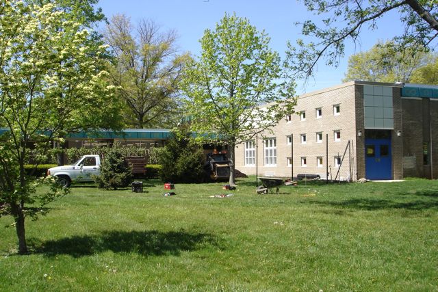 Gardens were built along the front wall of the cafeteria in 2005