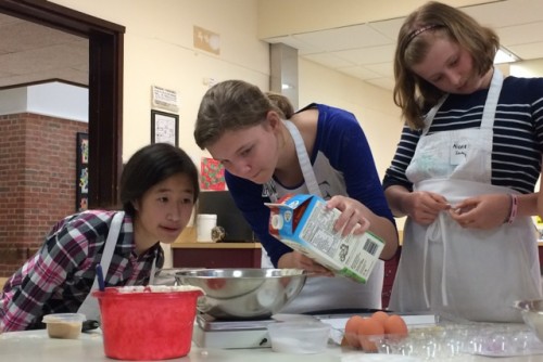 SESSION 3 - RISING AGENTS: Iron Chefs at work on a tasty exploration of biological vs chemical leaveners.